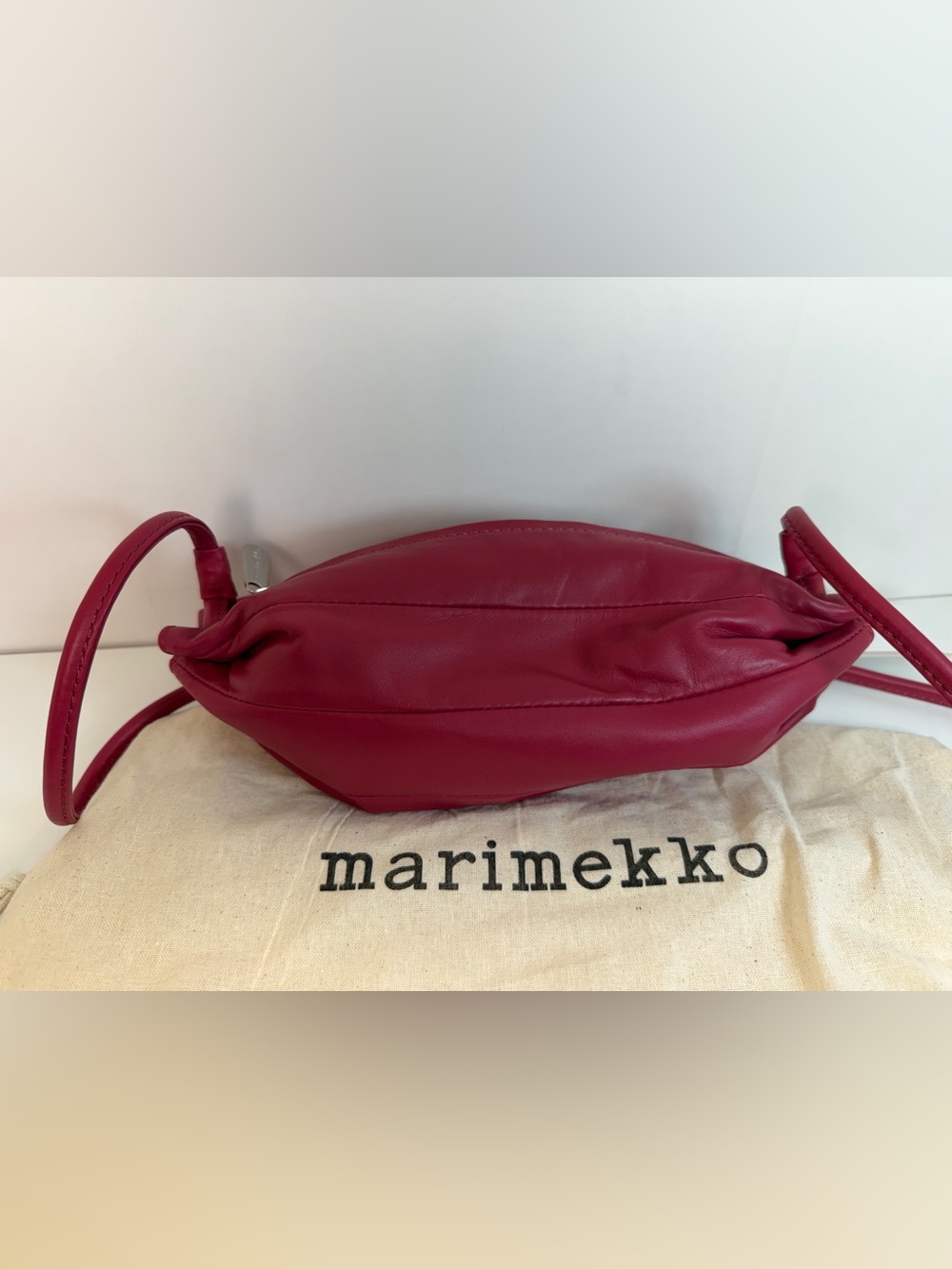 Marimekko Pikku Karla Raspberry Red Leather Shoulder Bag NWT Dust bag included - Picture 6 of 10